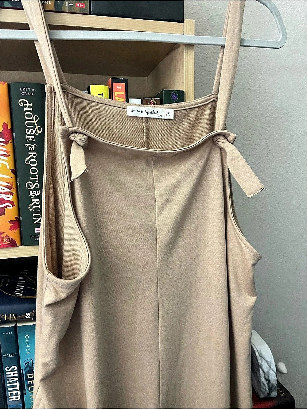 Live to Be Spoiled Tie Shoulder Wide-Leg Jumpsuit Brown XL like new condition - Picture 3 of 4